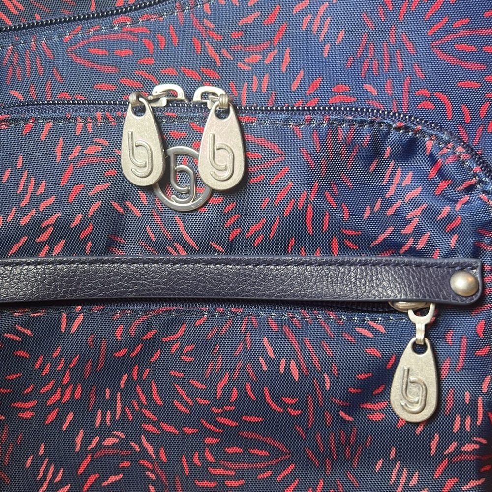 Baggalini Charlotte Crossbody Bag - Picture 6 of 11